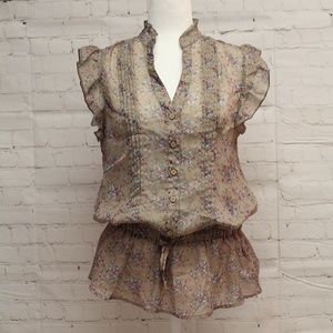 Sleeveless Flowered Blouse